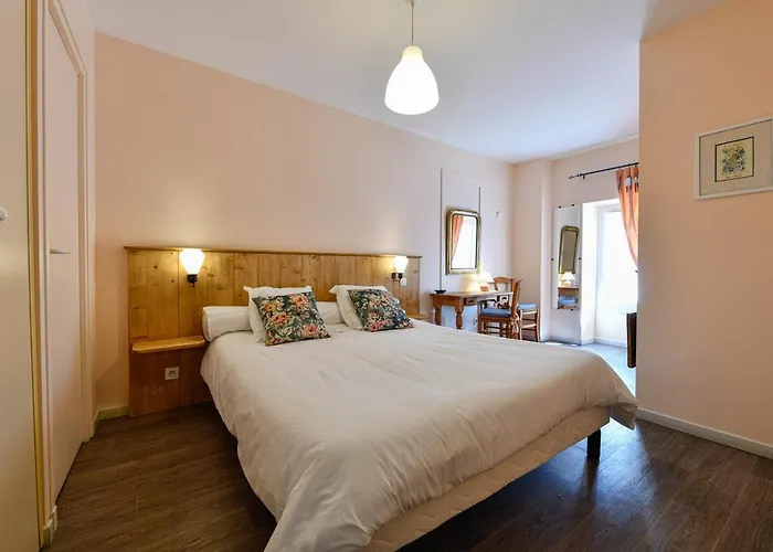 Nocleg ze śniadaniem D'hotes 