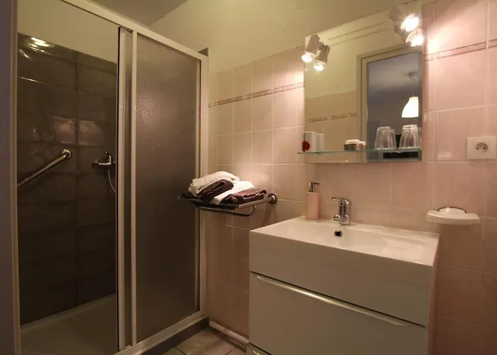 Nocleg ze śniadaniem D'hotes 